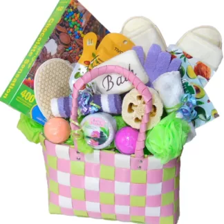 Spa gift basket purse pink for women with puzzle and 15 spa products.